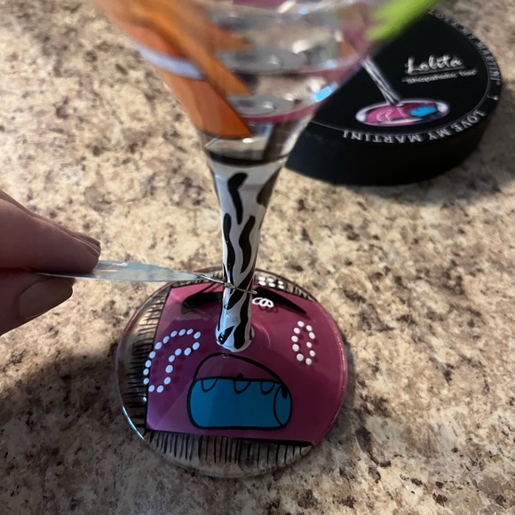 NWT Lolita Shopaholic Too Hand Painted Martini Glass in Original Box - Picture 8 of 15